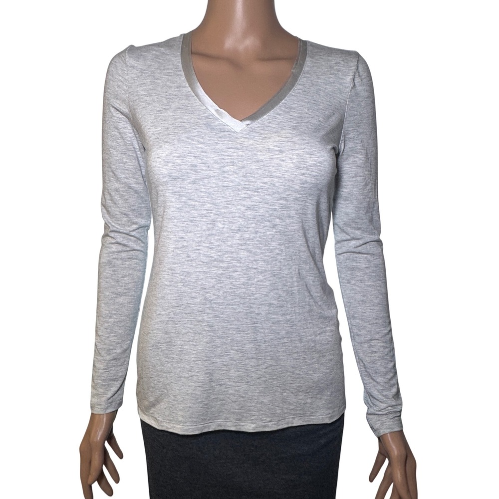 White House Black Market WHBMV Neck Top Shirt Heather Lunar Blouse Silver trim